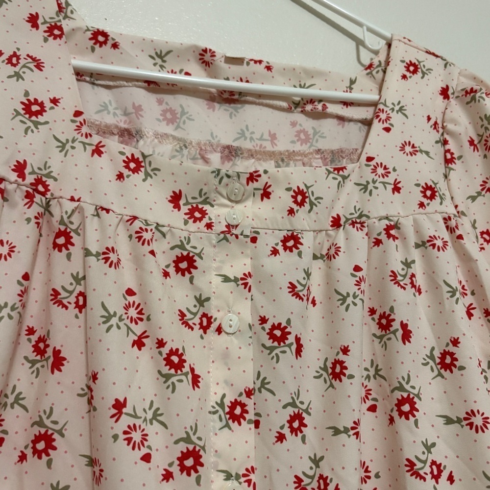 SHEIN Women’s Ivory & Red floral Square Neck Button Up Dress Size Small Mini - Picture 6 of 10